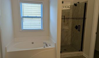 212 Autumn Trl, Acworth, GA 30102