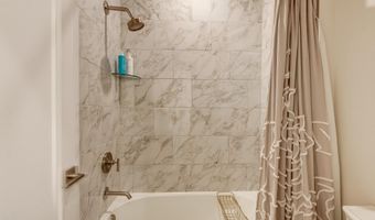 43414 GRANDMOORE St, Ashburn, VA 20148