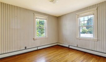 59 Colonial Ave, Cranston, RI 02910