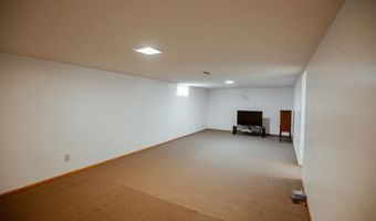 417 S Sample St, Algona, IA 50511