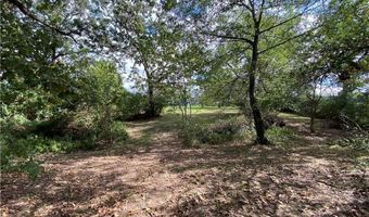 305 1st St, Barling, AR 72923