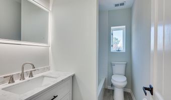 25 Homestead Ave, Avenel, NJ 07001