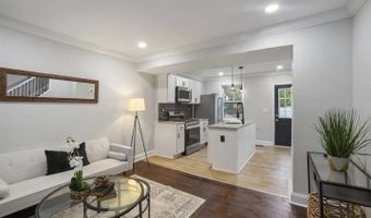 5623 EADS St NE, Washington, DC 20019