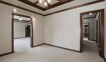 8204 Brownsville Ln, Bethany, OK 73008