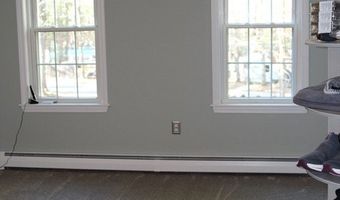 999 Old Coldbrook Rd, Barre, MA 01005