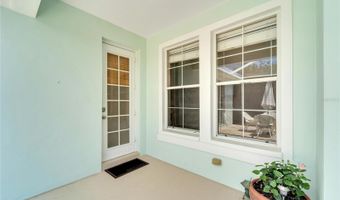 5508 GOLDEN ISLES Dr, Apollo Beach, FL 33572