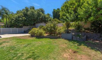 1637 Encino Dr, Escondido, CA 92025