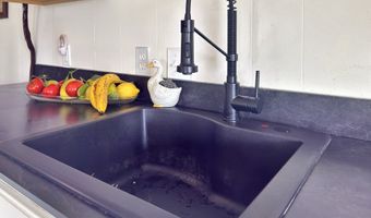 15765 HIGHWAY 101 8, Brookings, OR 97415