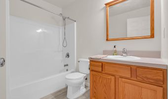 168 Grand Central Pkwy, Bayville, NJ 08721