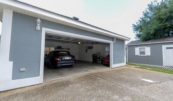 701 S Hill Ct, Biloxi, MS 39532