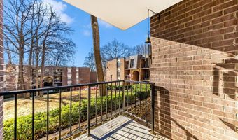 3316 WOODBURN VILLAGE Dr 12, Annandale, VA 22003