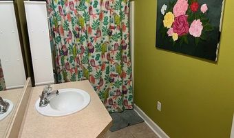 1002 Willis St, Bainbridge, GA 39819