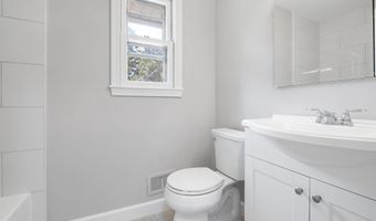 912 PROVIDENCE Ave, Claymont, DE 19703