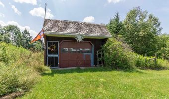 835 Ticehurst Rd, Brownington, VT 05860