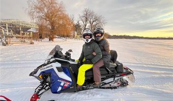 7660 Lake John Dr, Annandale, MN 55302