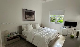 19900 E Country Club Dr 114, Aventura, FL 33180