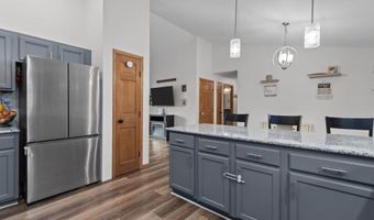 1433 W ROSELAWN Dr, Appleton, WI 54914