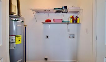 127 Calhoun St, Alderson, WV 24910