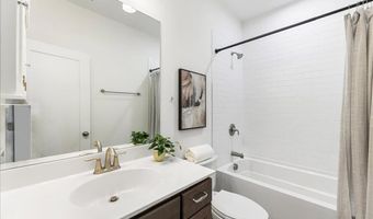 1233 Parkstead Ln, Alpharetta, GA 30004