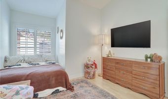 137 Nightingale Dr, Aliso Viejo, CA 92656