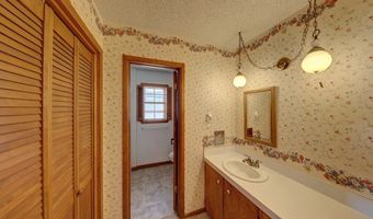 209 E Marfa Ave, Alpine, TX 79830