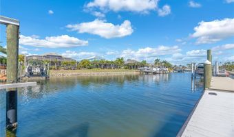 5305 WISHING ARCH Dr, Apollo Beach, FL 33572