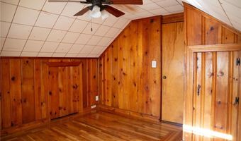 9 Cannon St, Cranston, RI 02920
