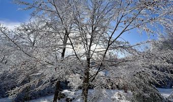 5451 River Rd, Arlington, VT 05250