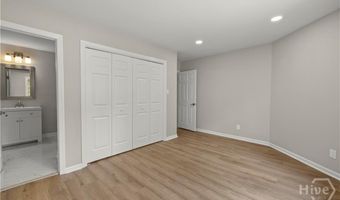 110 Willeford Dr, Savannah, GA 31411