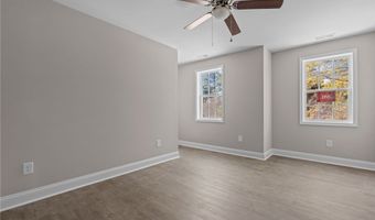 1010 W Saunders Ave, Aberdeen, NC 28315