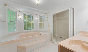 144 Panther Creek Dev, Almond, NC 28702