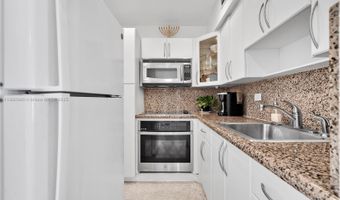 9700 E Bay Harbor Dr 305, Bay Harbor Islands, FL 33154