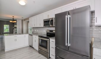 1892 Lindsay Ln, Ann Arbor, MI 48104