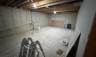 514 Anderson St, Alcester, SD 57001