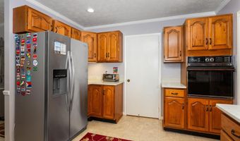 1218 LAWRENCE Dr, Anniston, AL 36207