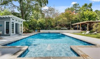 2821 Laurel Ridge Dr, Decatur, GA 30033