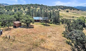 11597 Corp Ranch Rd, Ashland, OR 97520