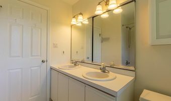 293 CHIPPENHAM Ln, Hockessin, DE 19707