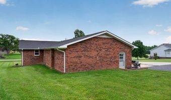 225 W Gate Dr, Baxter, TN 38544