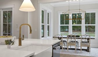 1 Greeters Ln, Bluffton, SC 29909