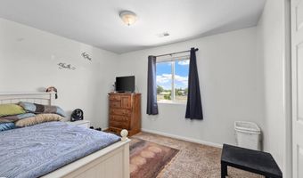 212 COUNTRY WEST Rd 7A, Cheyenne, WY 82007
