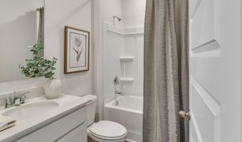 1305 EIDSON St, Athens, AL 35611