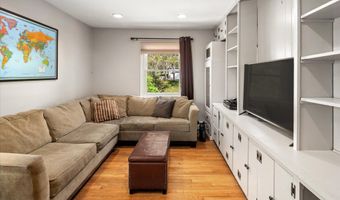 6 Amawalk Ave, Amawalk, NY 10501