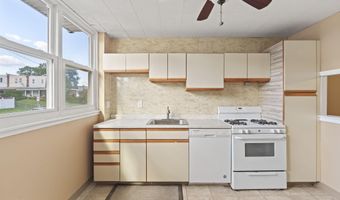 4274 LAWNSIDE Rd, Philadelphia, PA 19154