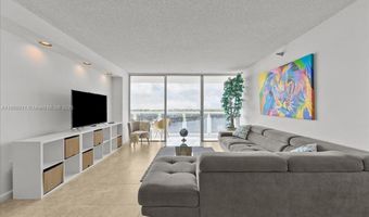 20515 E Country Club Dr 746, Aventura, FL 33180