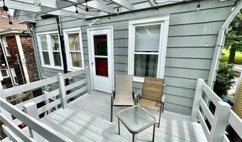 327 Spring St 2, Newport, RI 02840