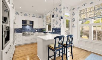 7449 ARLINGTON Rd, Bethesda, MD 20814