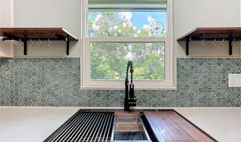 215 EDGEWOOD Dr, Bartow, FL 33830