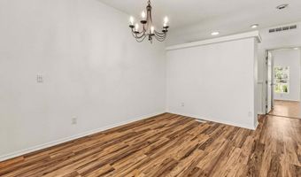 8975 Lawrence Welk Dr 7, Escondido, CA 92026