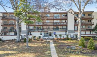 10320 WESTLAKE Dr E409, Bethesda, MD 20817